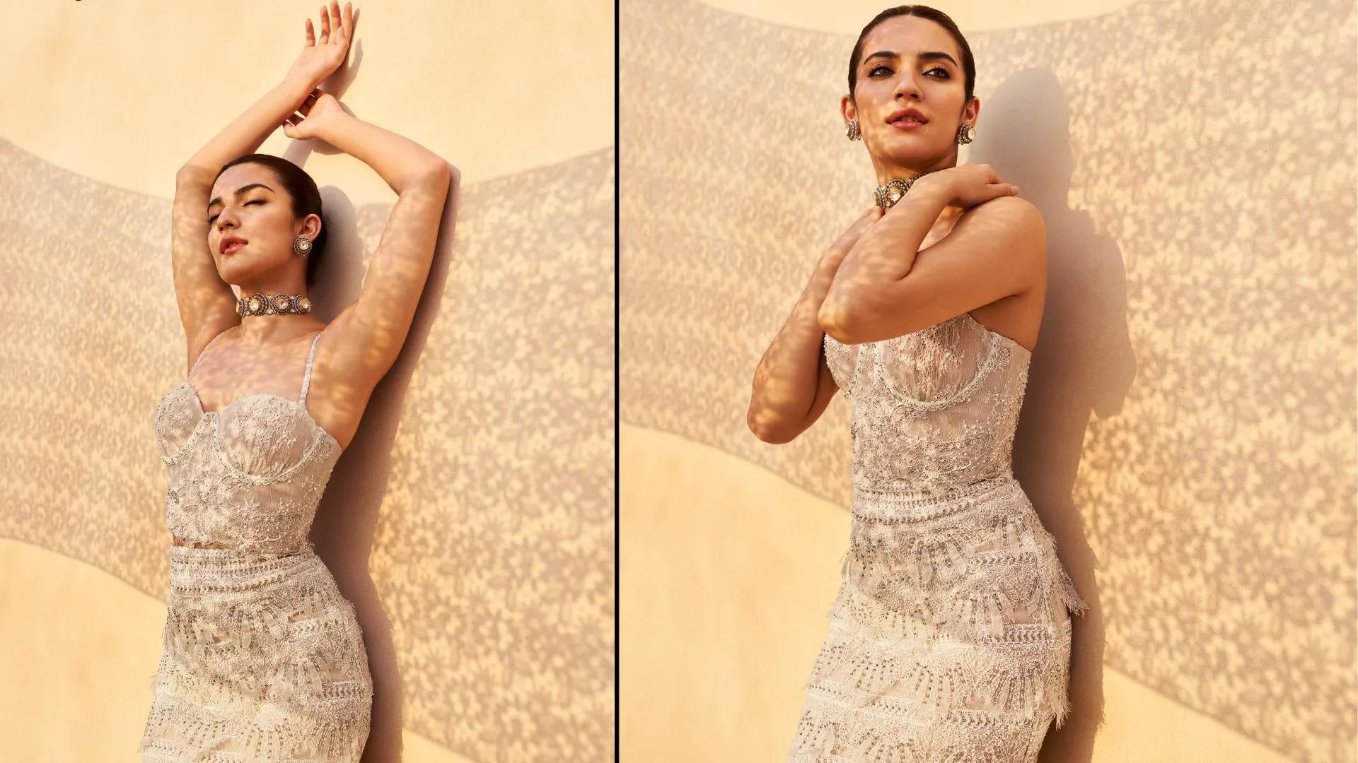 Pratibha Ranta in Roseroom