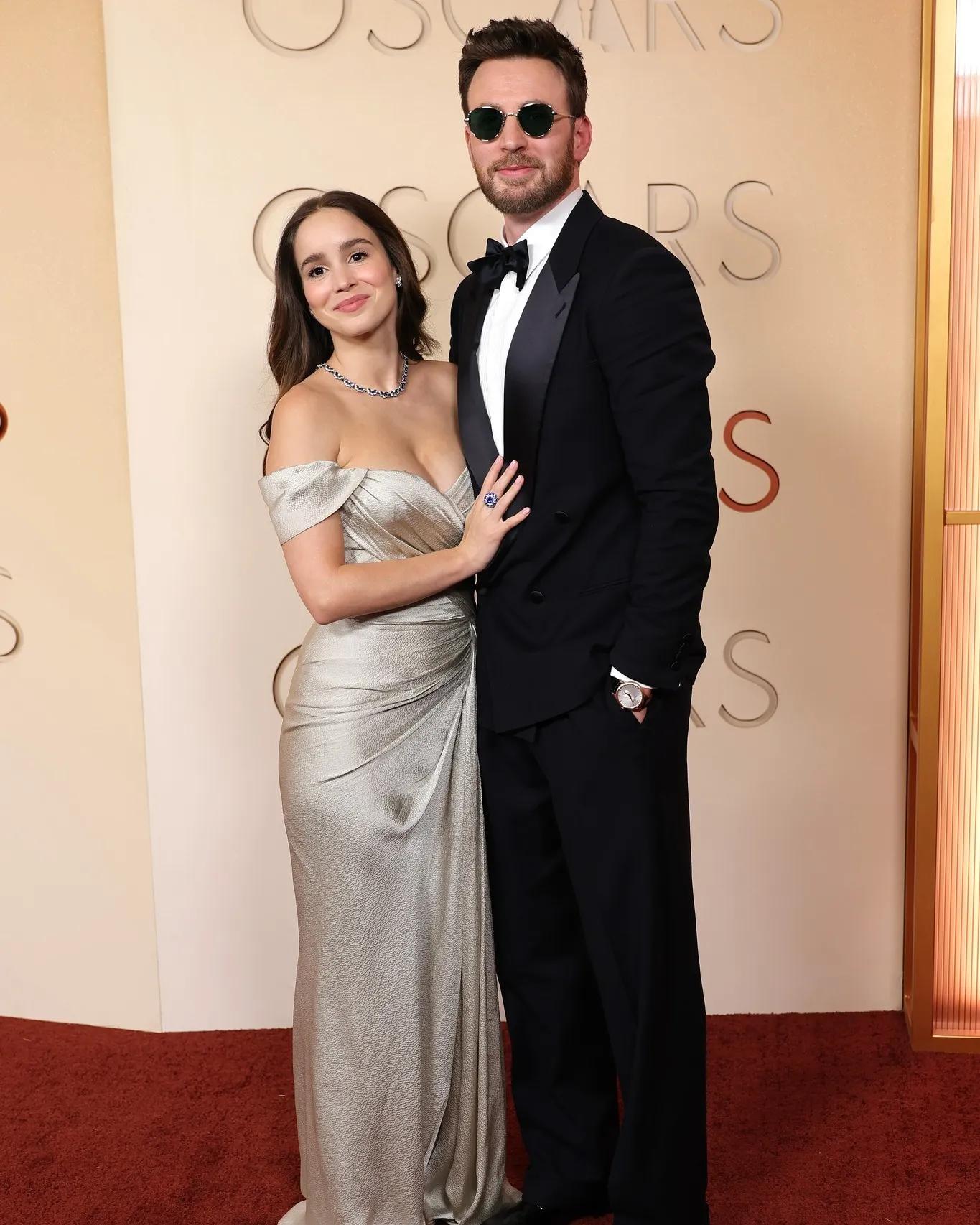 Chris Evans and Alba Baptista