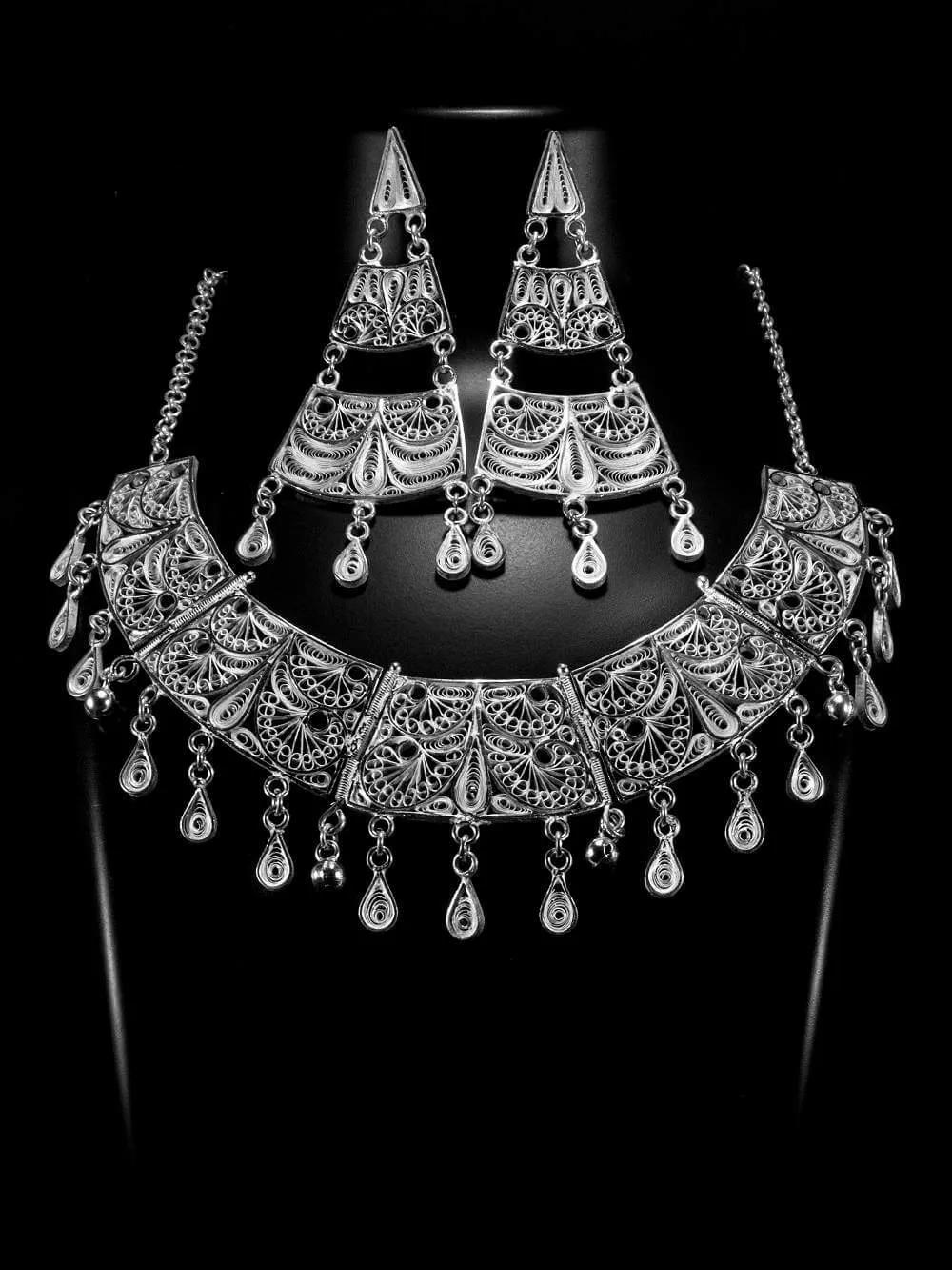 silver filigree jewellery from Cuttack