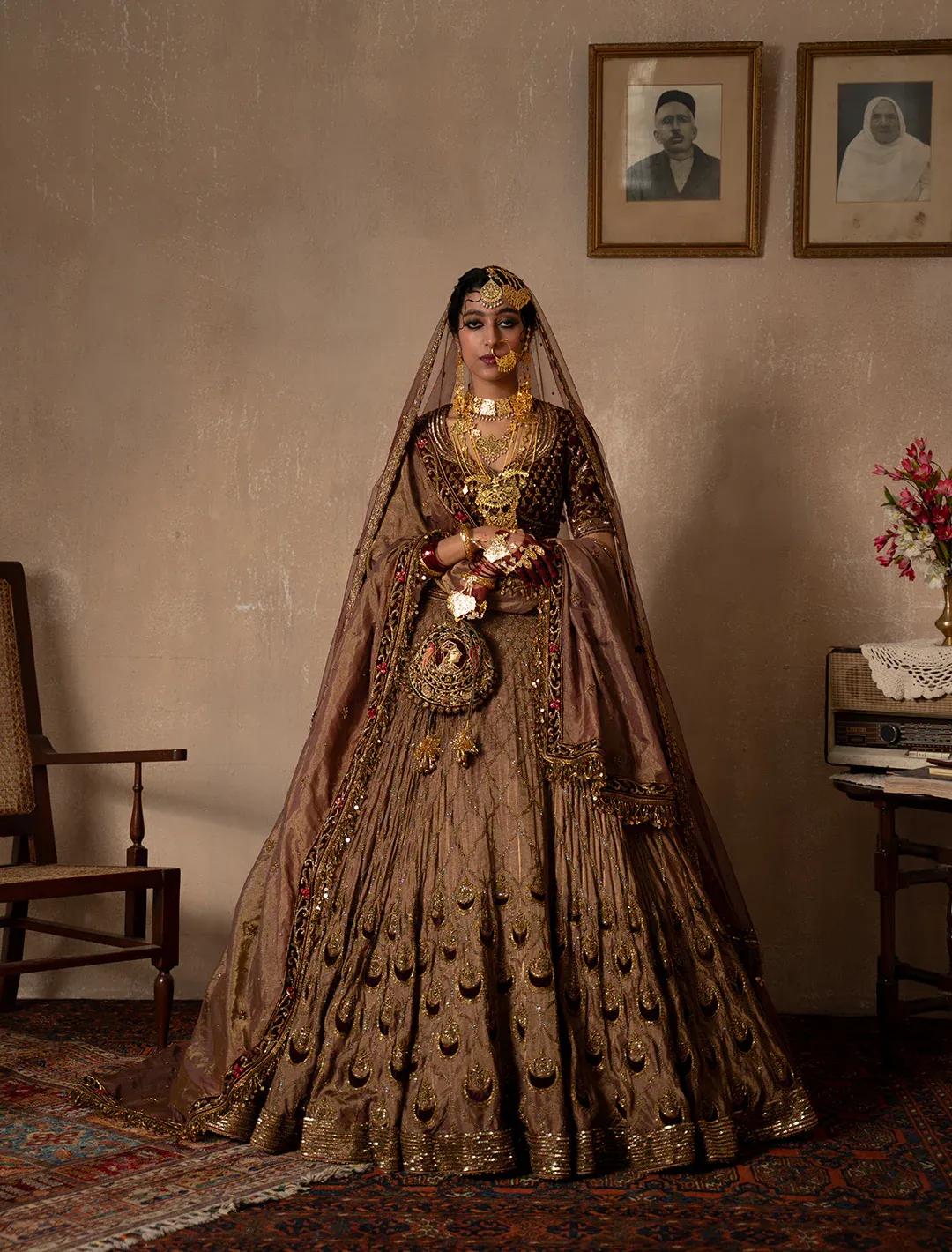 Divani's bridal wear with sun and moon motifs