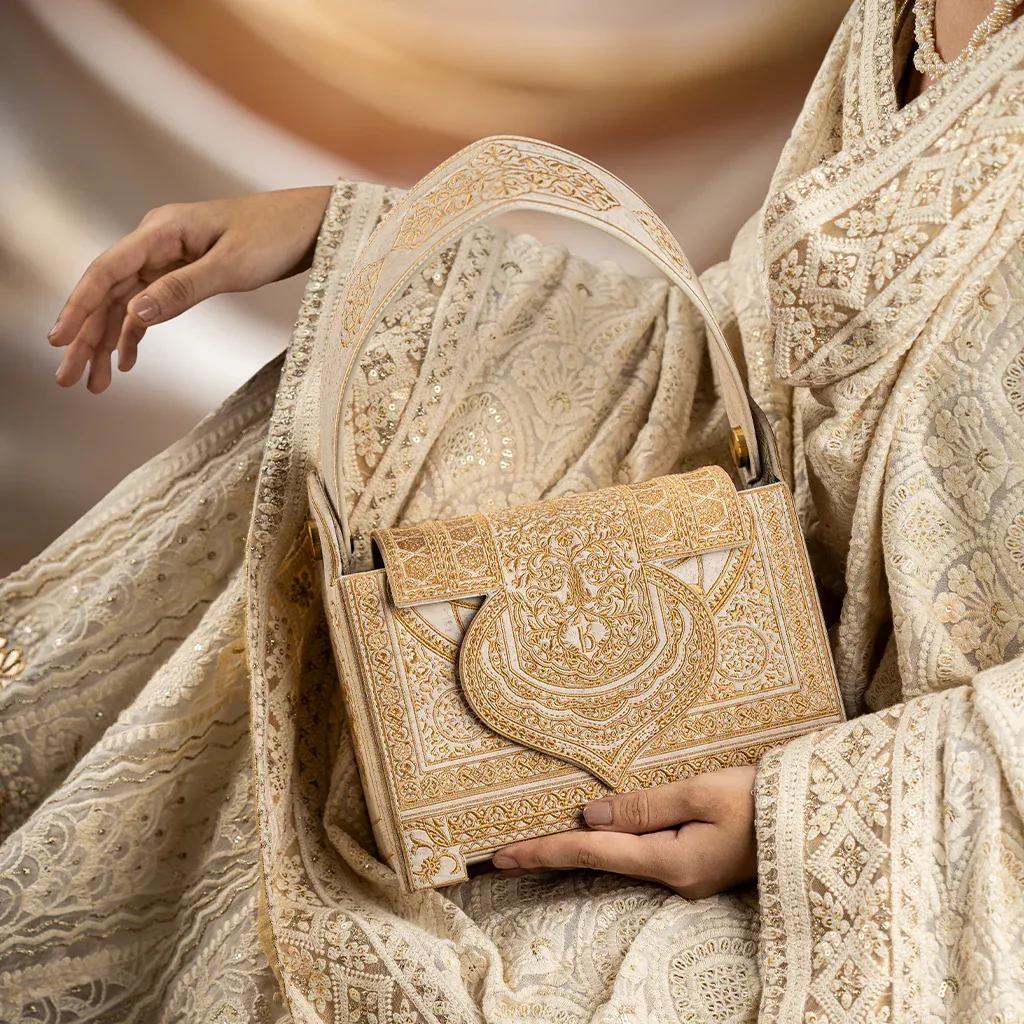 The Naqsh Bag, Studio Beej