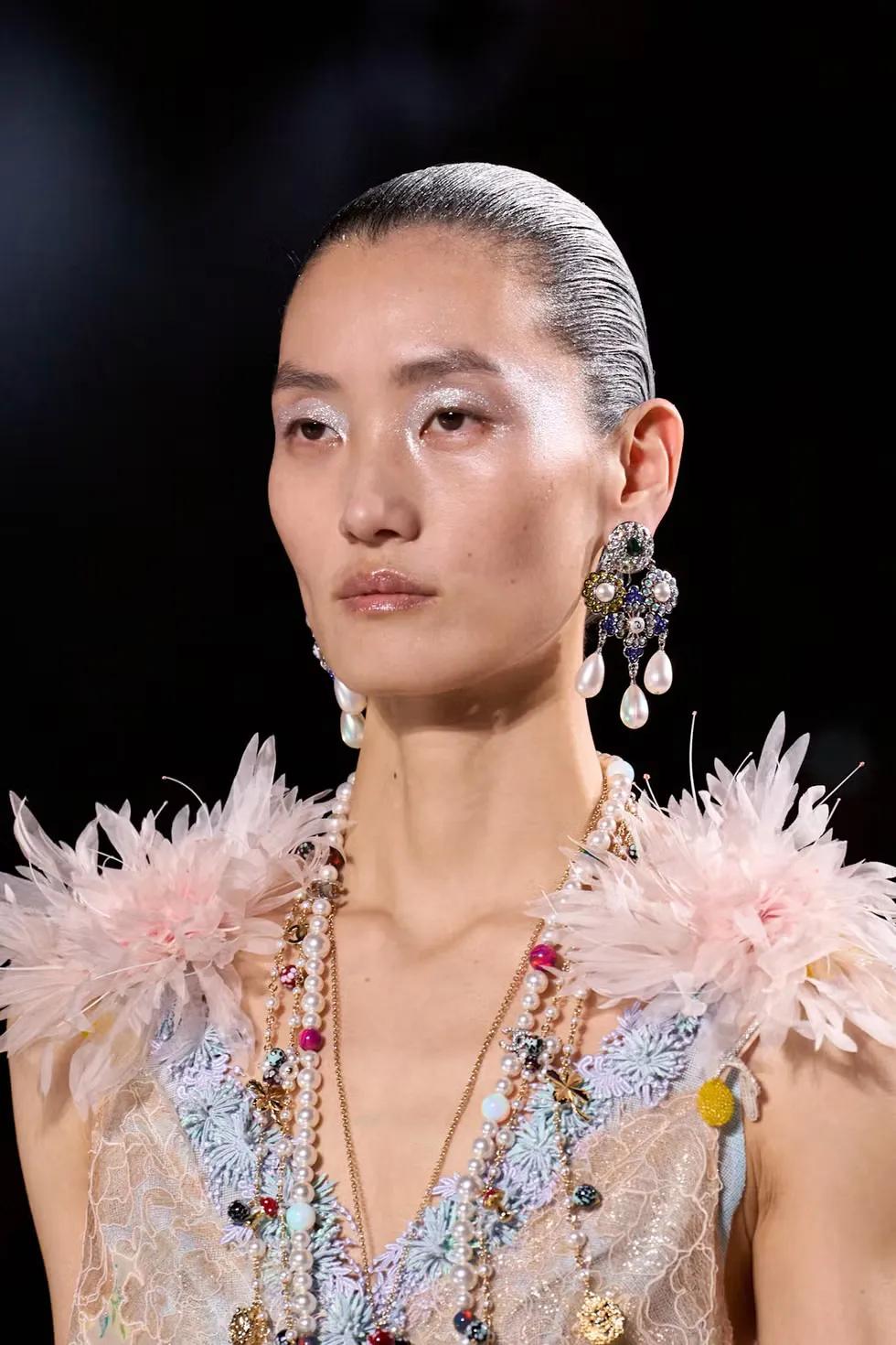 A no-mascara look from the Chanel Fall 2026 show