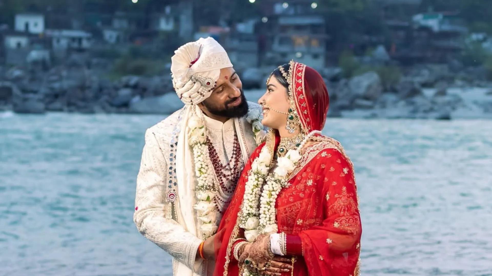 Rajat Dalal and wife