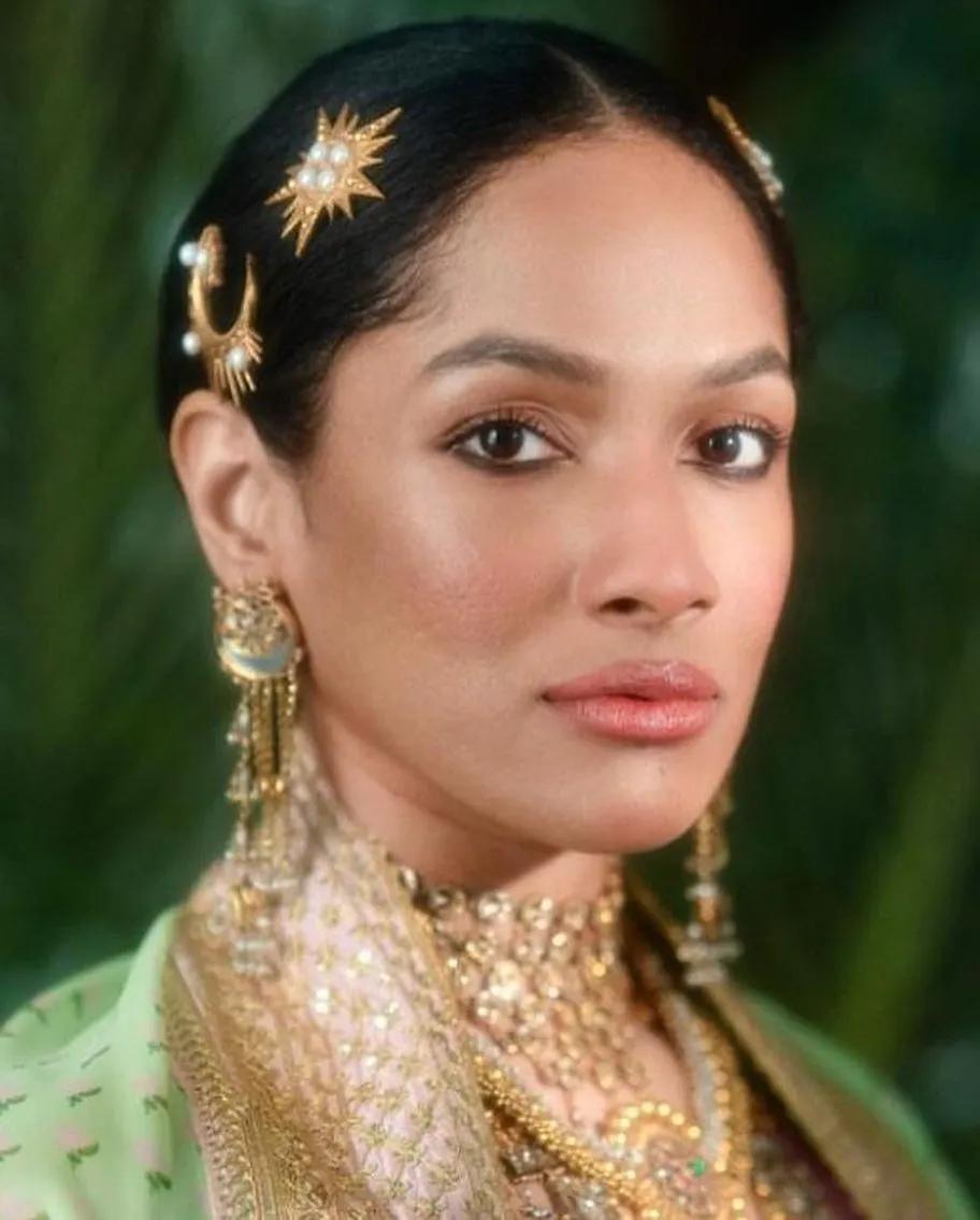 Masaba Gupta wore the "chand sitaare" hair pins from Anatina on her wedding