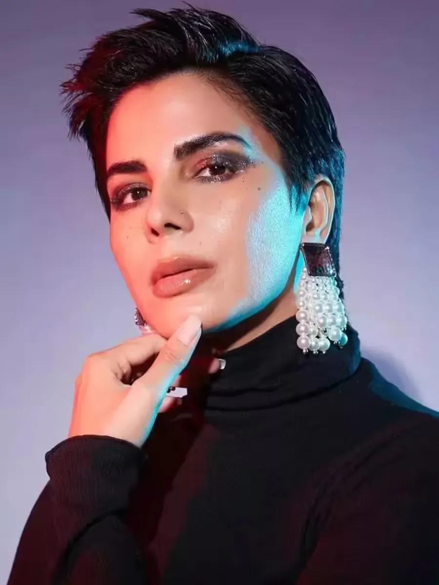 Kirti Kulhari