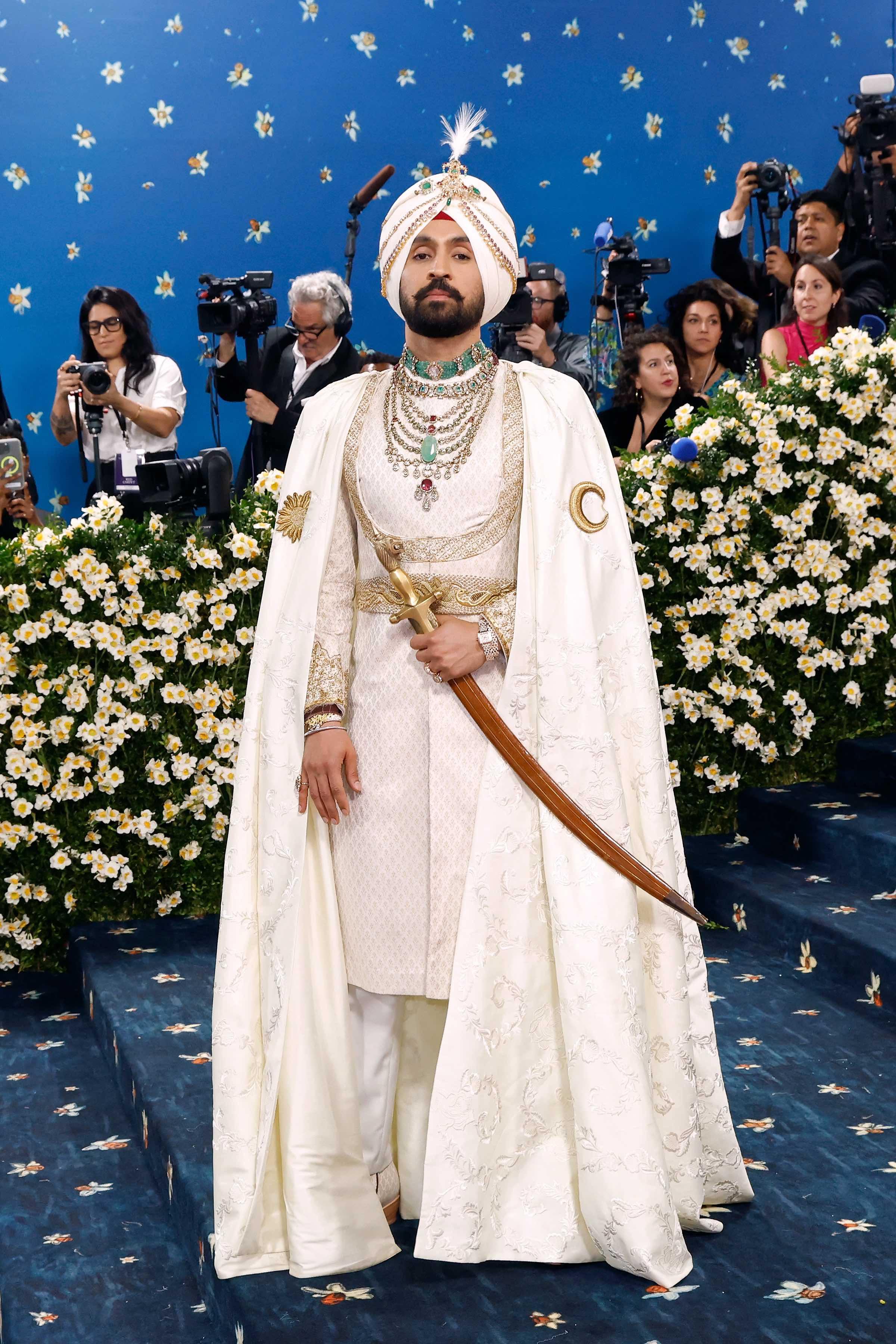 Diljit Dosanjh’s layered Patiala necklace at Met Gala 2025