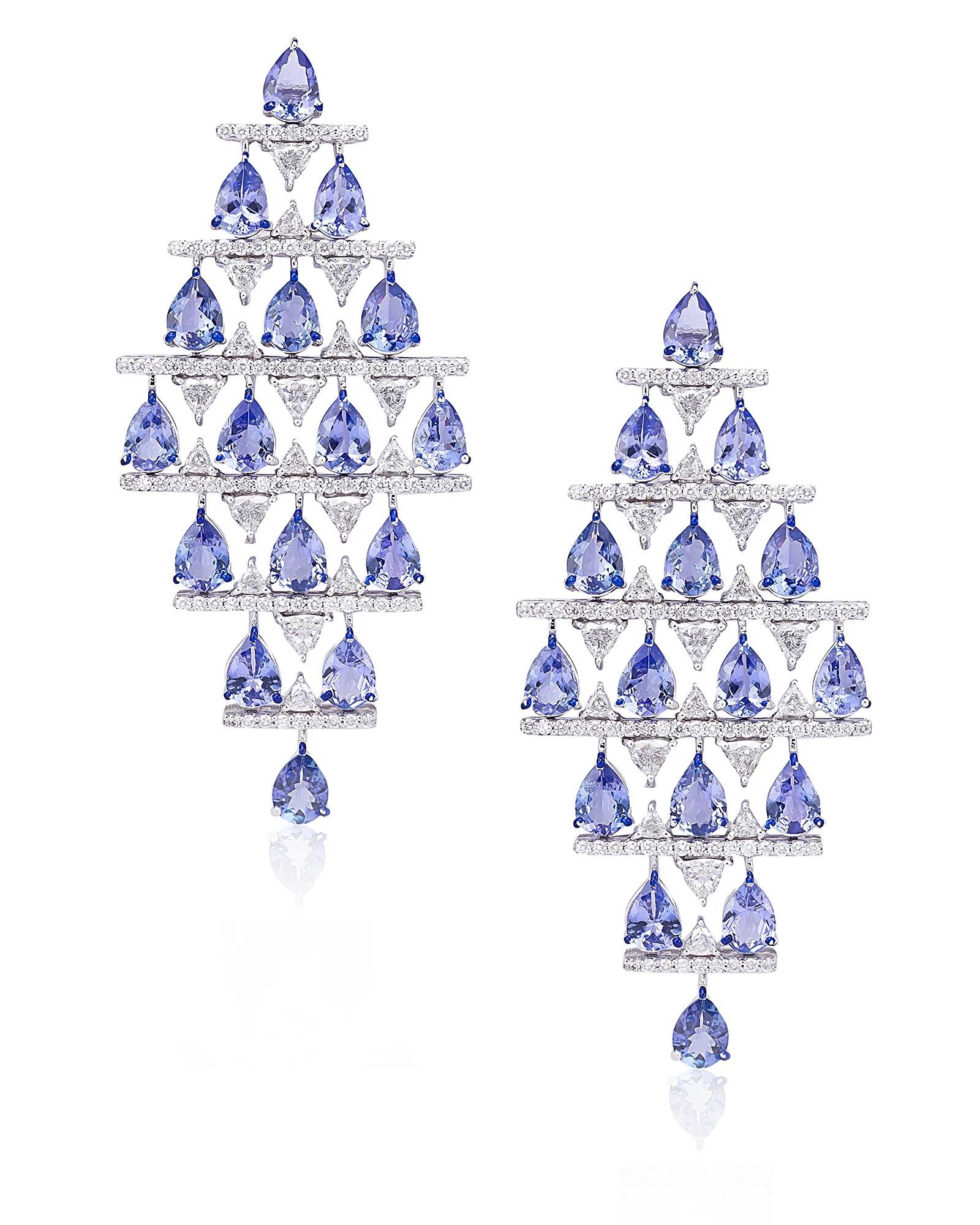 Tanzanite Calling Earrings, Amaris