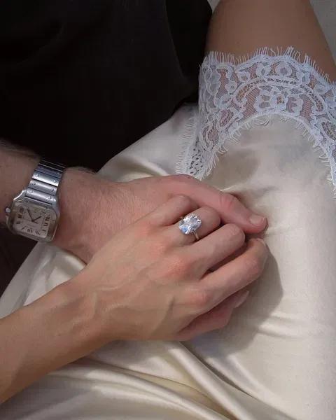 Claudia Sulewski's engagement ring had an elongated cushion-cut diamond
