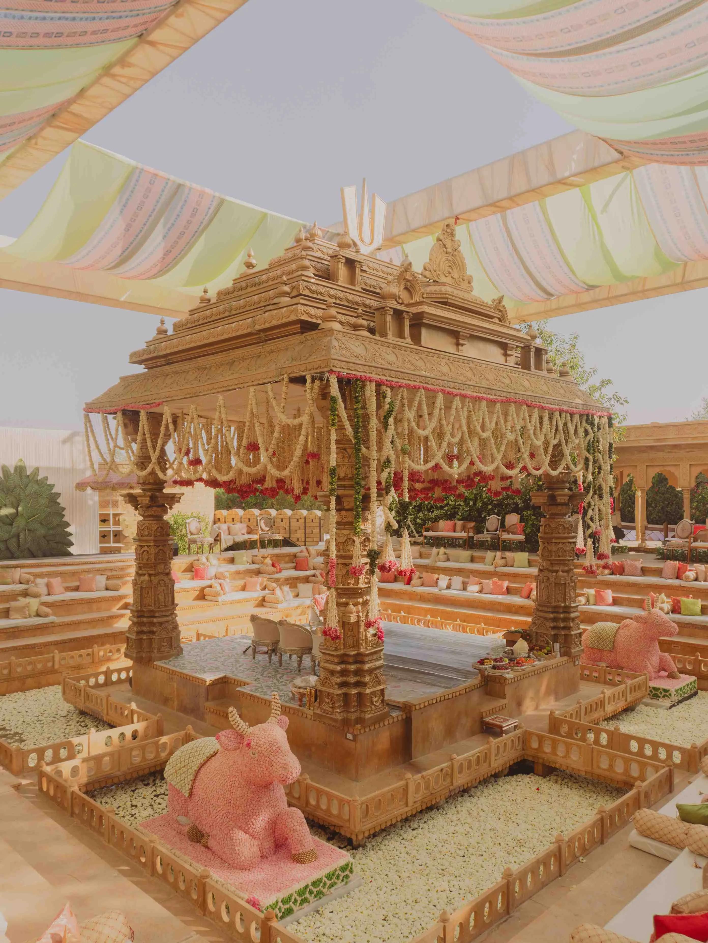 The Wedding Square