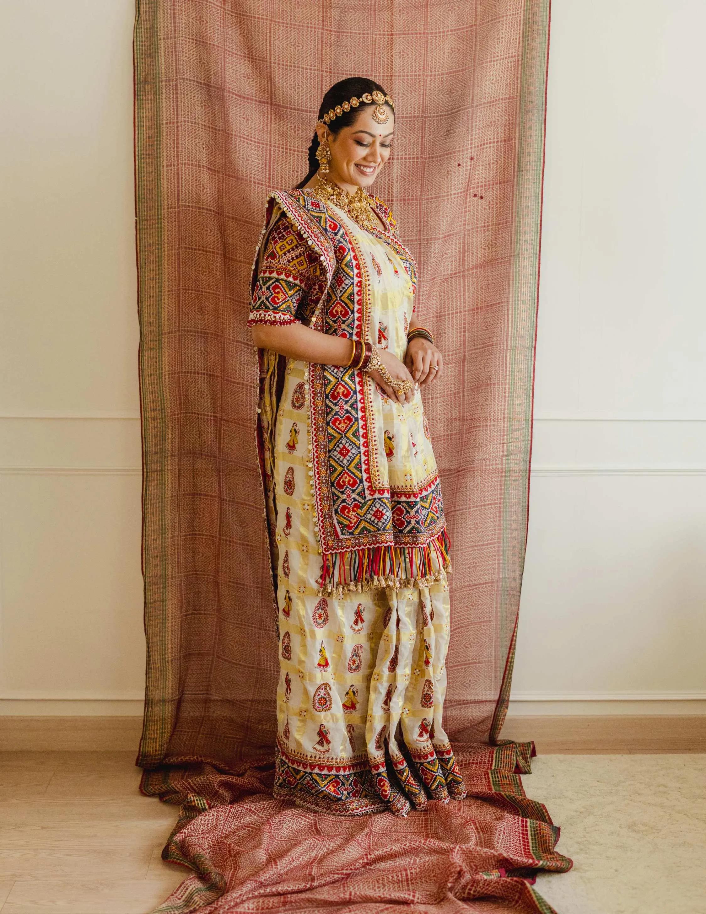 Eka wearing a Jigya Patel creation for her Lagan Lakhvanu