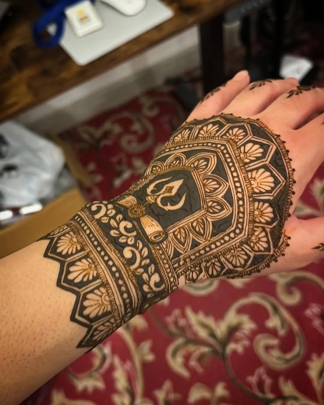 Rishab Rikhiram Sharma Mehendi