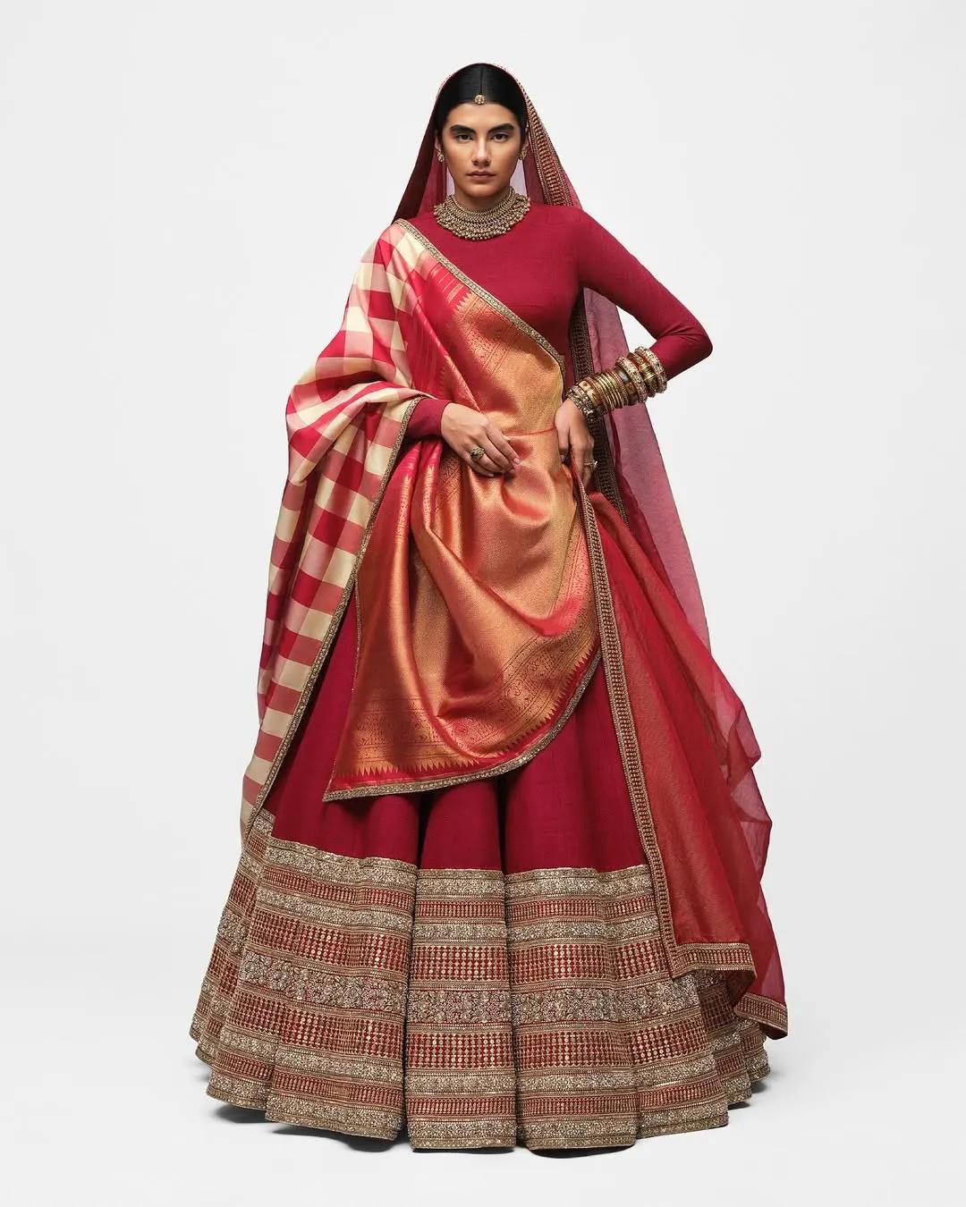 THE NEW INDIATHE MODERN INTER-CULTURAL WEDDING DRESS CODE In an age of noise, Sabyasachi chooses (1)