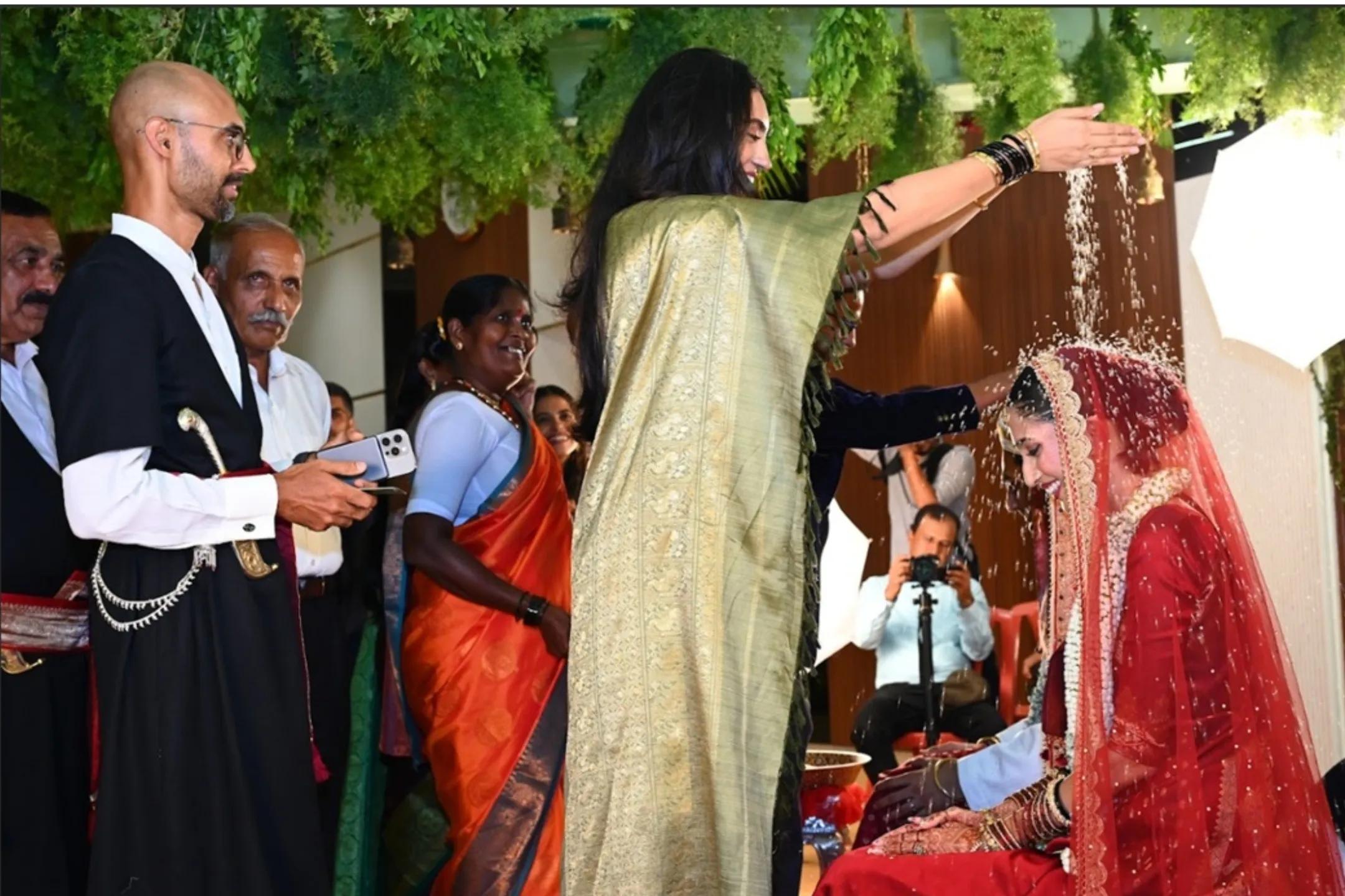 The ritual of showering rice over the bride's head