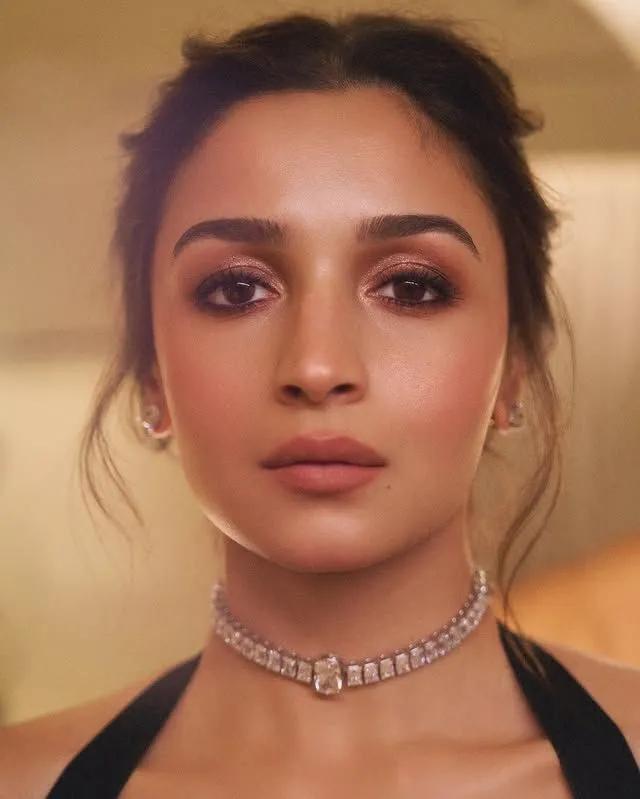 Alia Bhatt beauty looks