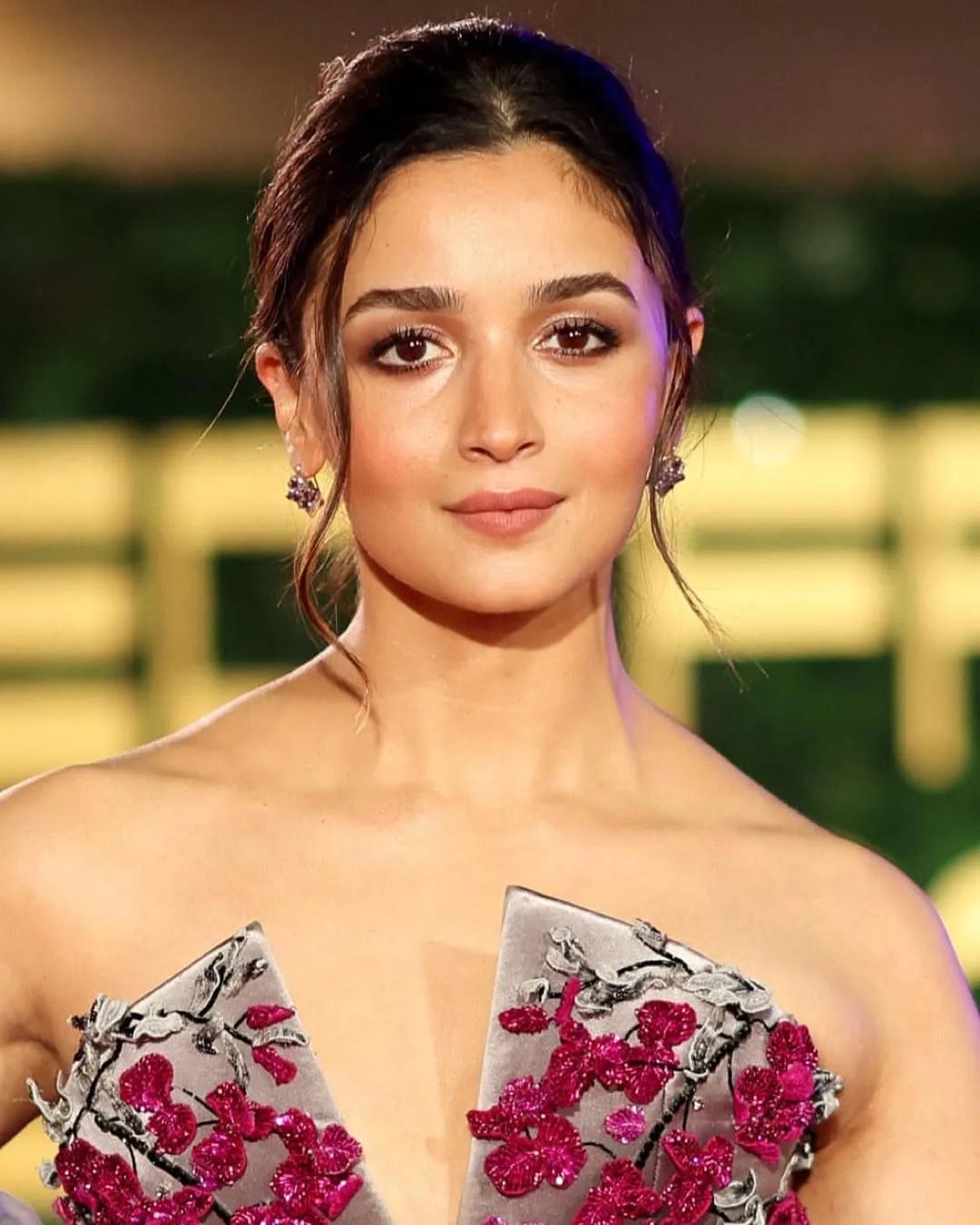 Alia Bhatt beauty looks