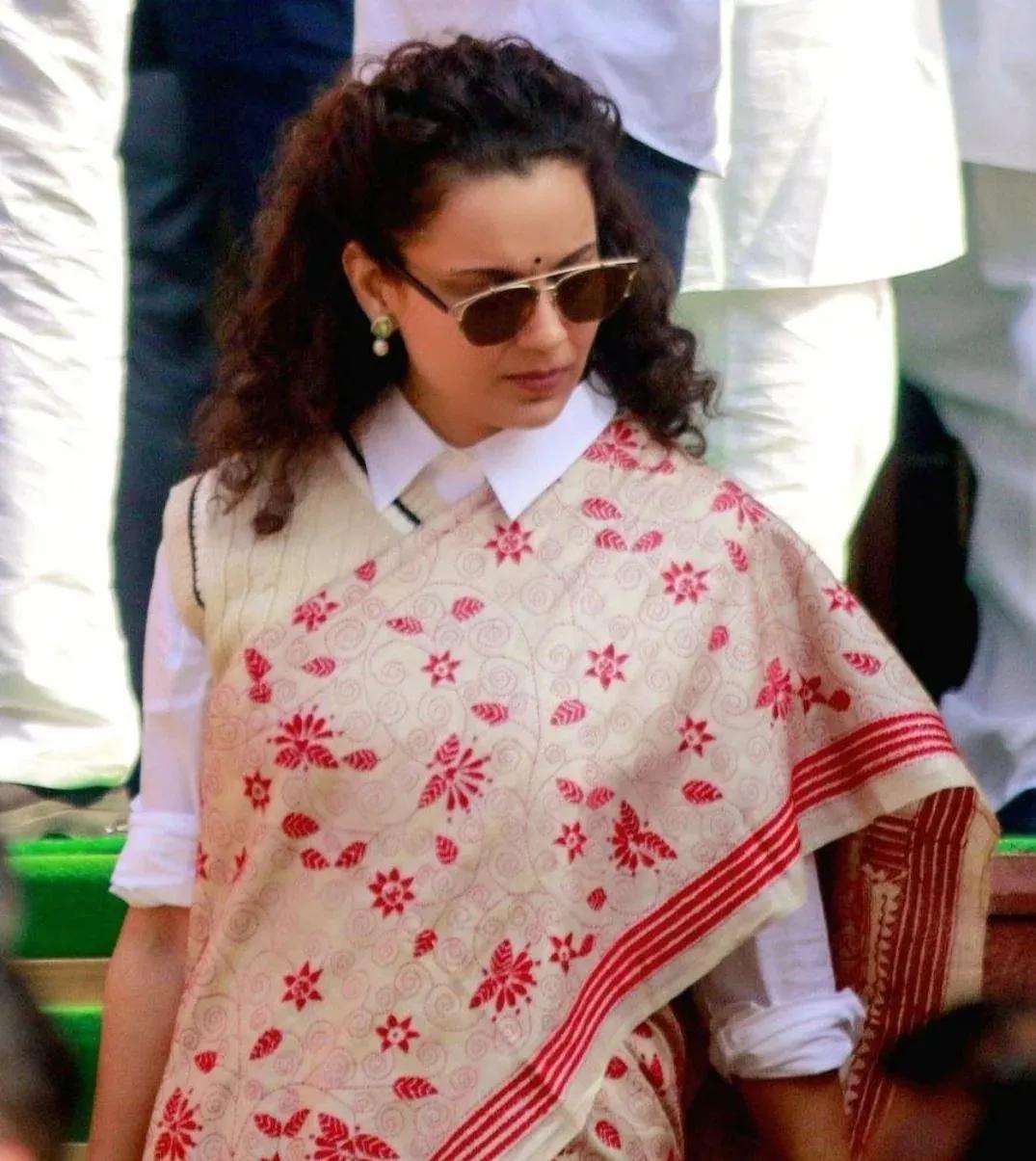 Kangana teaching a lesson in layering
