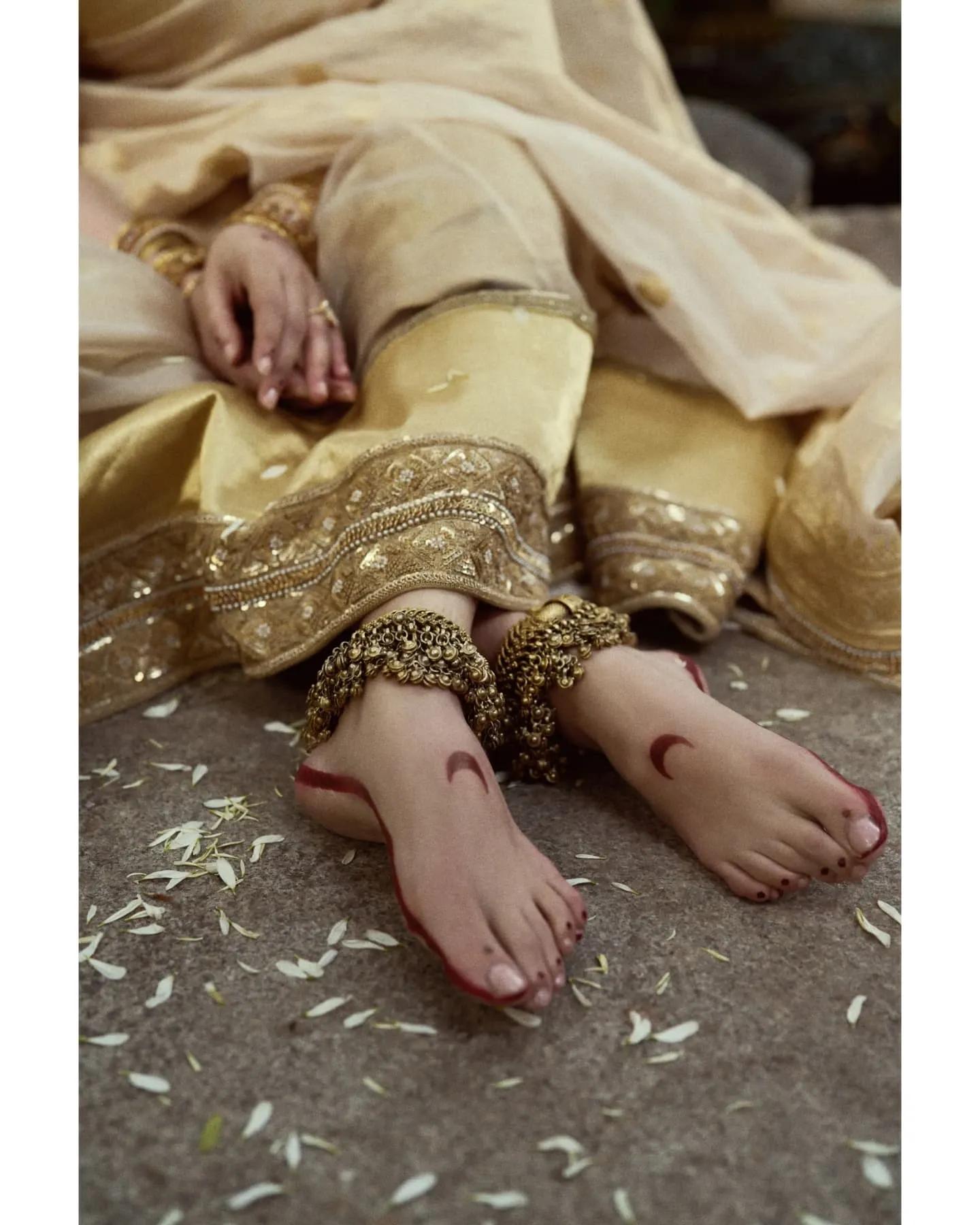 Aditi Rao Hydari opted for alta with moon motifs for her wedding